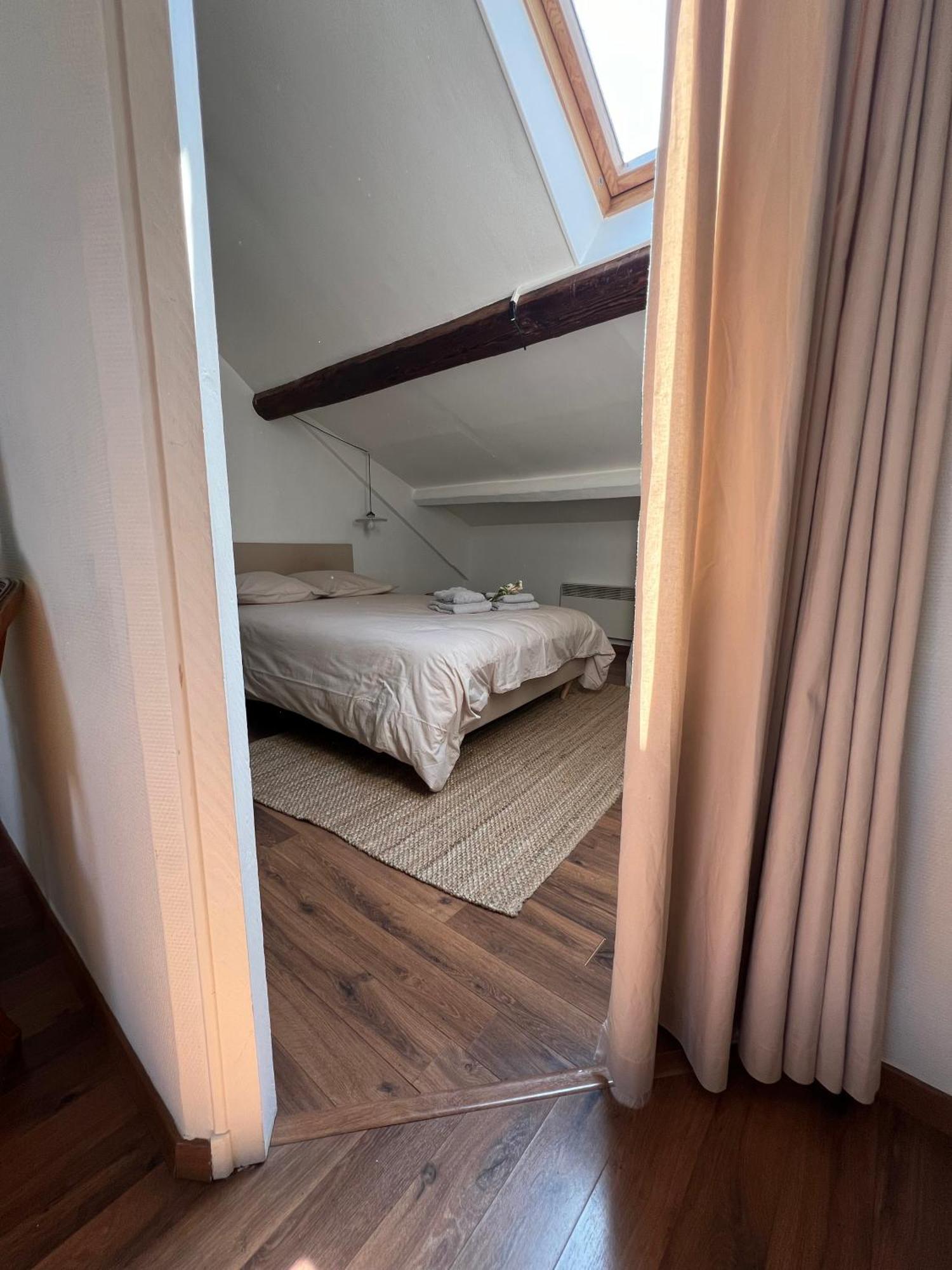 Le Fleuri - Reims - Wifi Gratuit - Quartier Calme Apartment Exterior foto